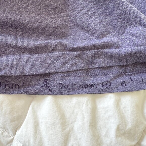 Lululemon Swiftly Tech T-Shirt V-Neck Purple Size 6 - Picture 6 of 6